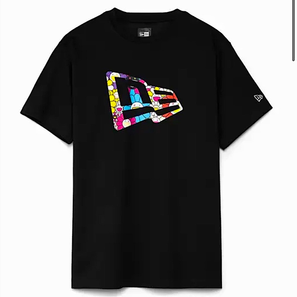 New Era x Takashi Murakami Flag Relaxed Fit S/S Tee Black Flower